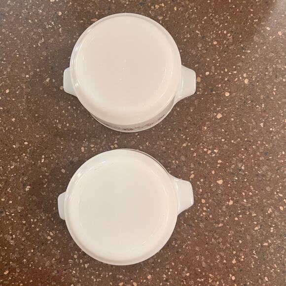 Dynaware Pyr-O-Rey Pyrex Milk Glass Brown Daisy Casserole Bowl Dish X 2 Vintage - Picture 5 of 5